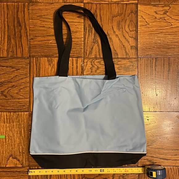 NWOT! STEM DOE Zippered Tote bag - Picture 2 of 3
